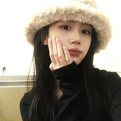 英厄堡·霍尔姆